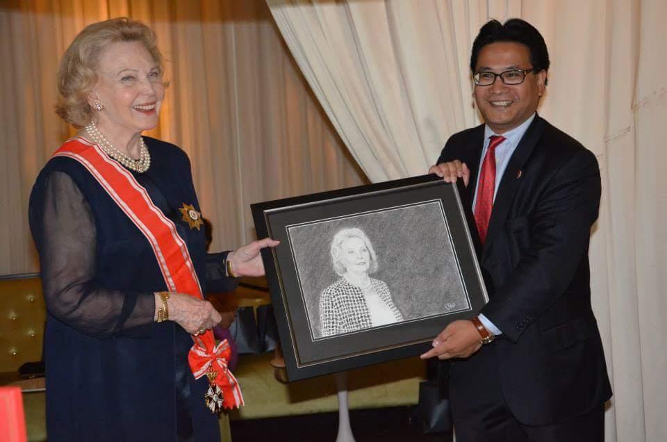 Dr. Glenn Agung Hole with Princess Marianne Bernadotte, Countess of Wisborg, and at the Bernadotte Art Awards in Stockholm