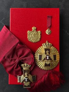 Insignia and medals of the Grand Cross of the Eagle of Georgia